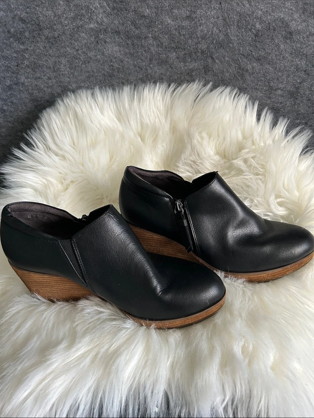 Dr. Scholl's Black Ankle Booties with Side Tassel Zip